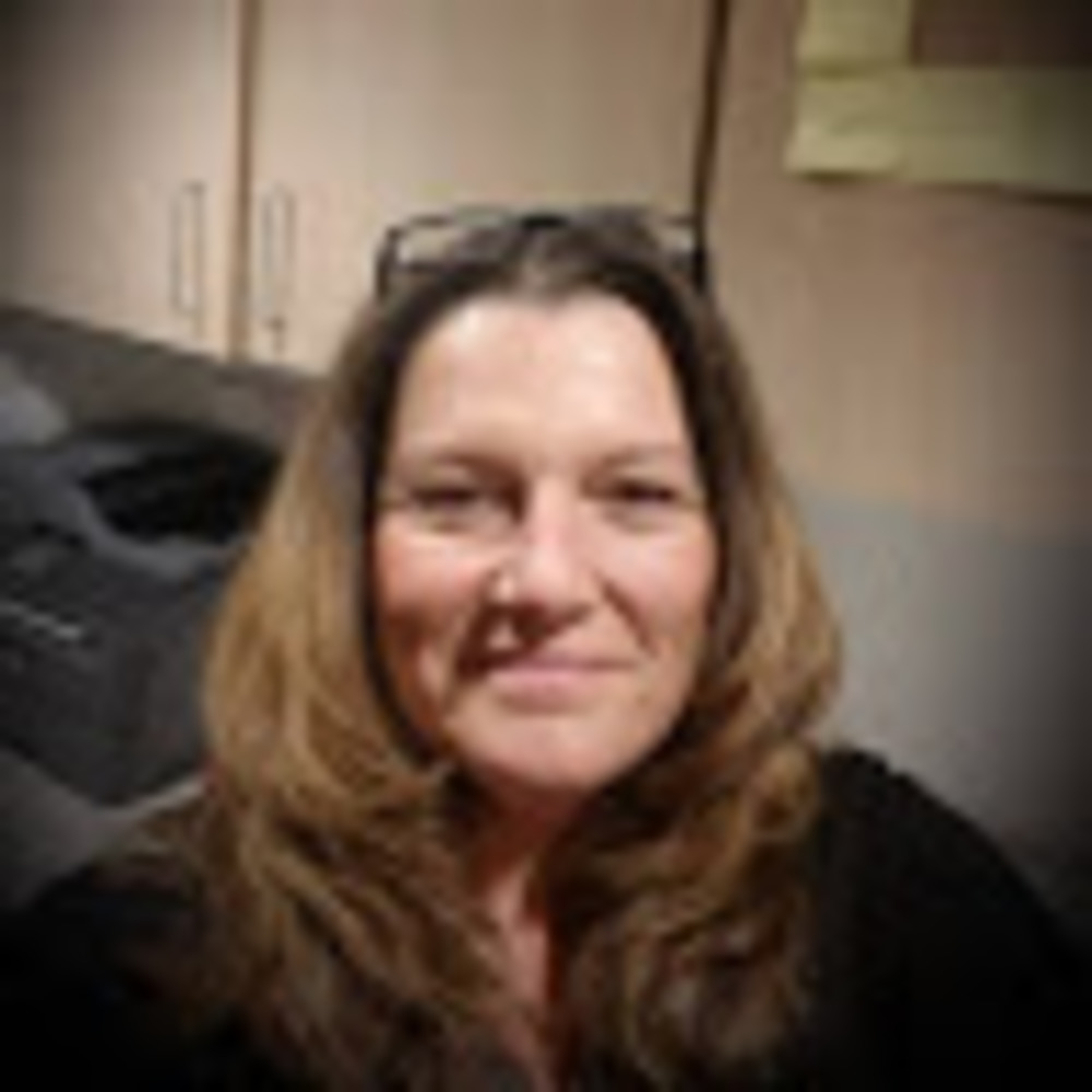 Meet your Posher, Nikole